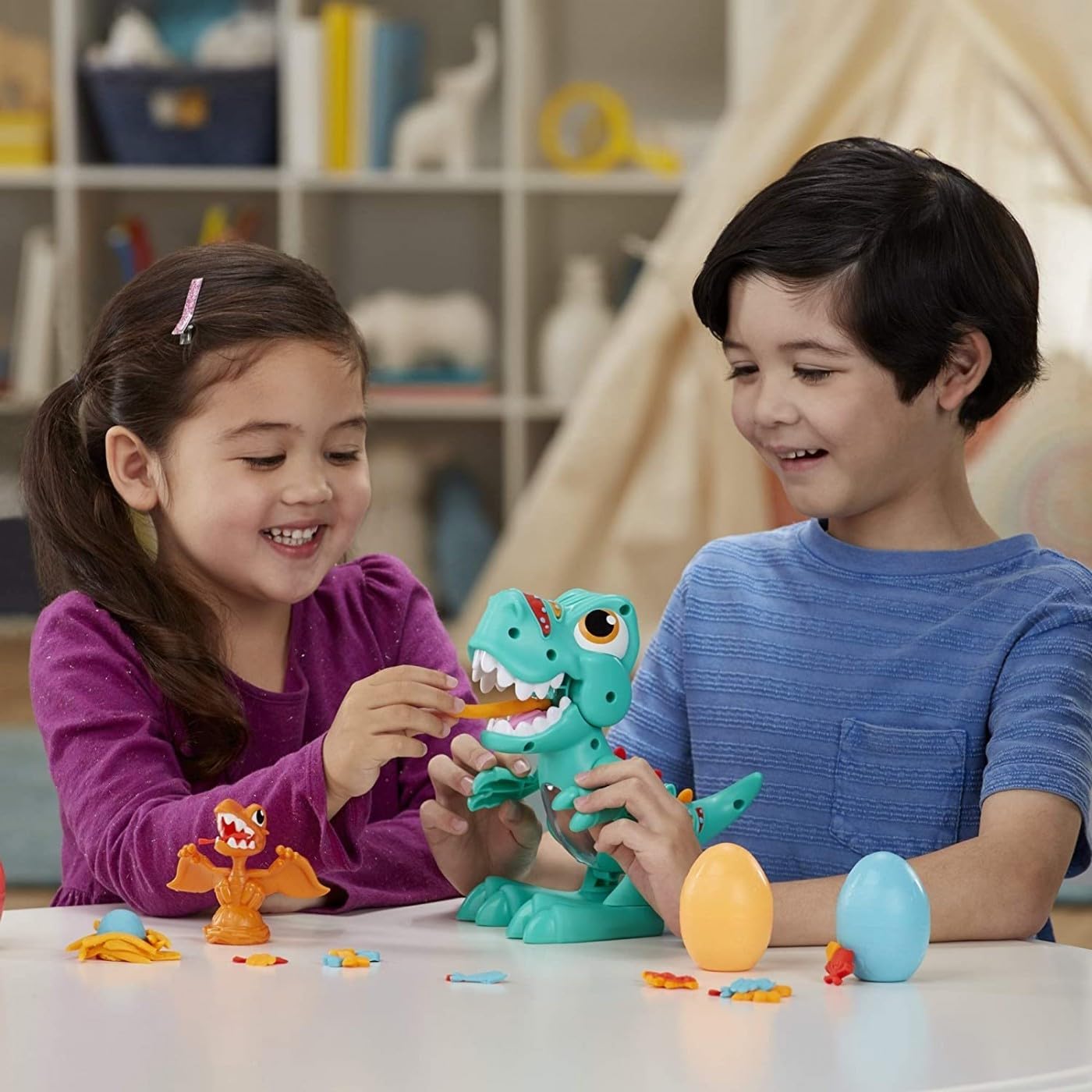 Play-Doh Dino Crew Crunchin' T-Rex Toy For Kids 3 Years And Up With Dinosaur Sounds And 3 Play-Doh Eggs